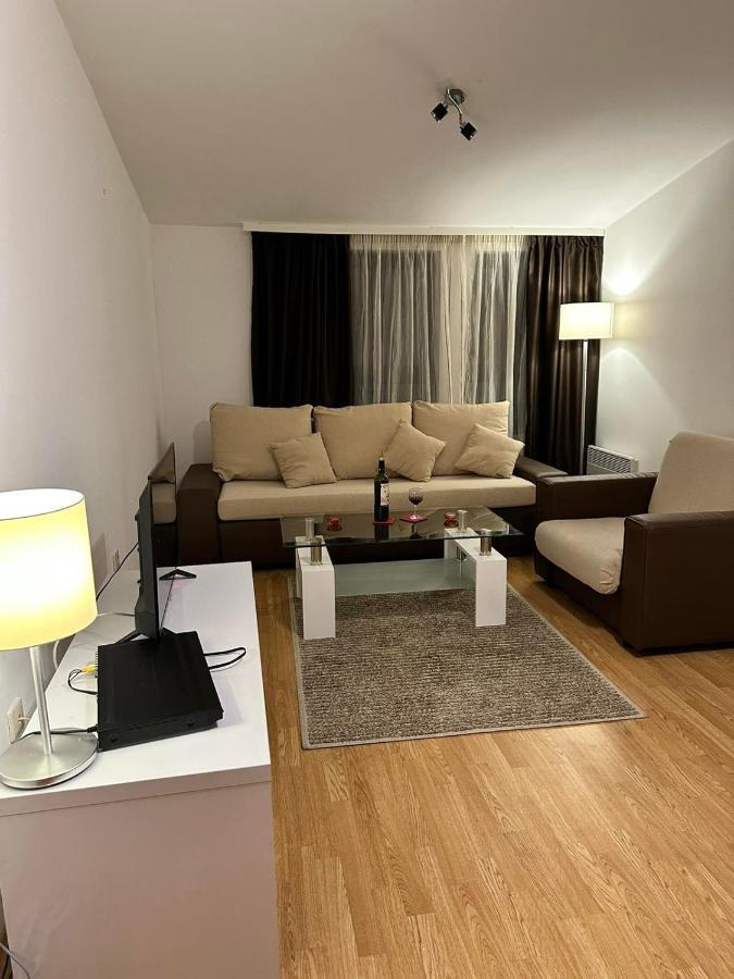 Aspen Luxury Apartamnet 拉兹洛格 外观 照片